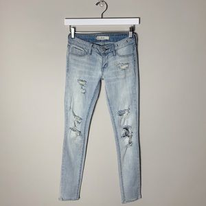 Bullhead Black Destroyed Denim Legging Light Wash